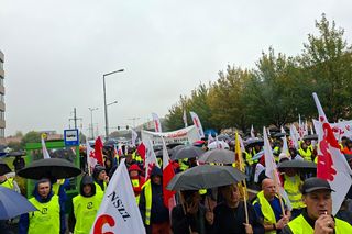 Ponad tysiąc pracowników Enei protestowało w Poznaniu. Spór o układ zbiorowy pracy