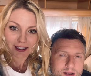 M jak miłość nowy sezon. Bartek (Arkadiusz Smoleński), Jagoda (Katarzyna Kołeczek) na planie