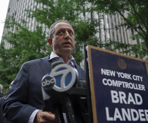 Nowojorski rewident aresztowany przez ICE!