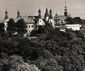 Pałac Biskupów Krakowskich w Kielcach na archiwalnych zdjęciach