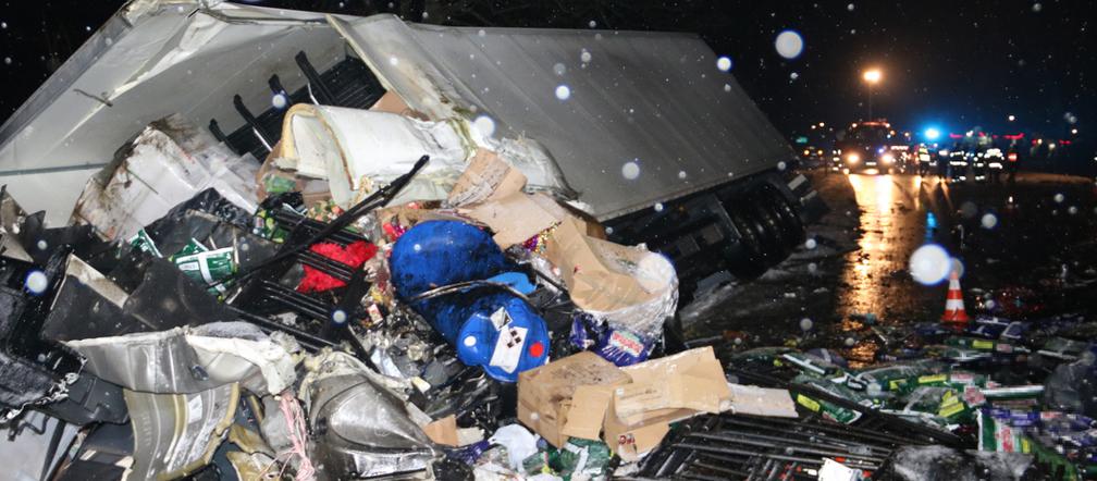 Tragiczny wypadek na DK 1. Nie żyją dwie osoby