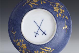 Zamek na Wawelu zaprasza na wystawę miśnieńskiej porcelany