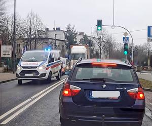 Wypadek w Katowicach Piotrowicach na przejściu dla pieszych