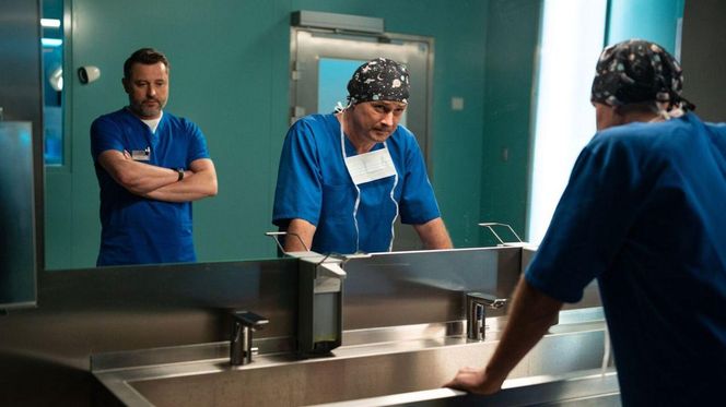 Na dobre i na złe odc. 959 finał sezonu. Aleks /Aleś Zagajewski (Paweł Małaszyński), Borys Jakubek (Marcin Zacharzewski)