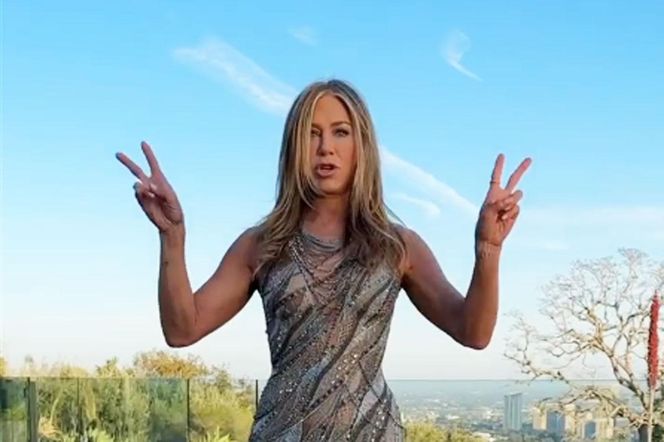 Jennifer Aniston robi TO, żeby mieć płaski brzuch! Ujawniła swój sekret