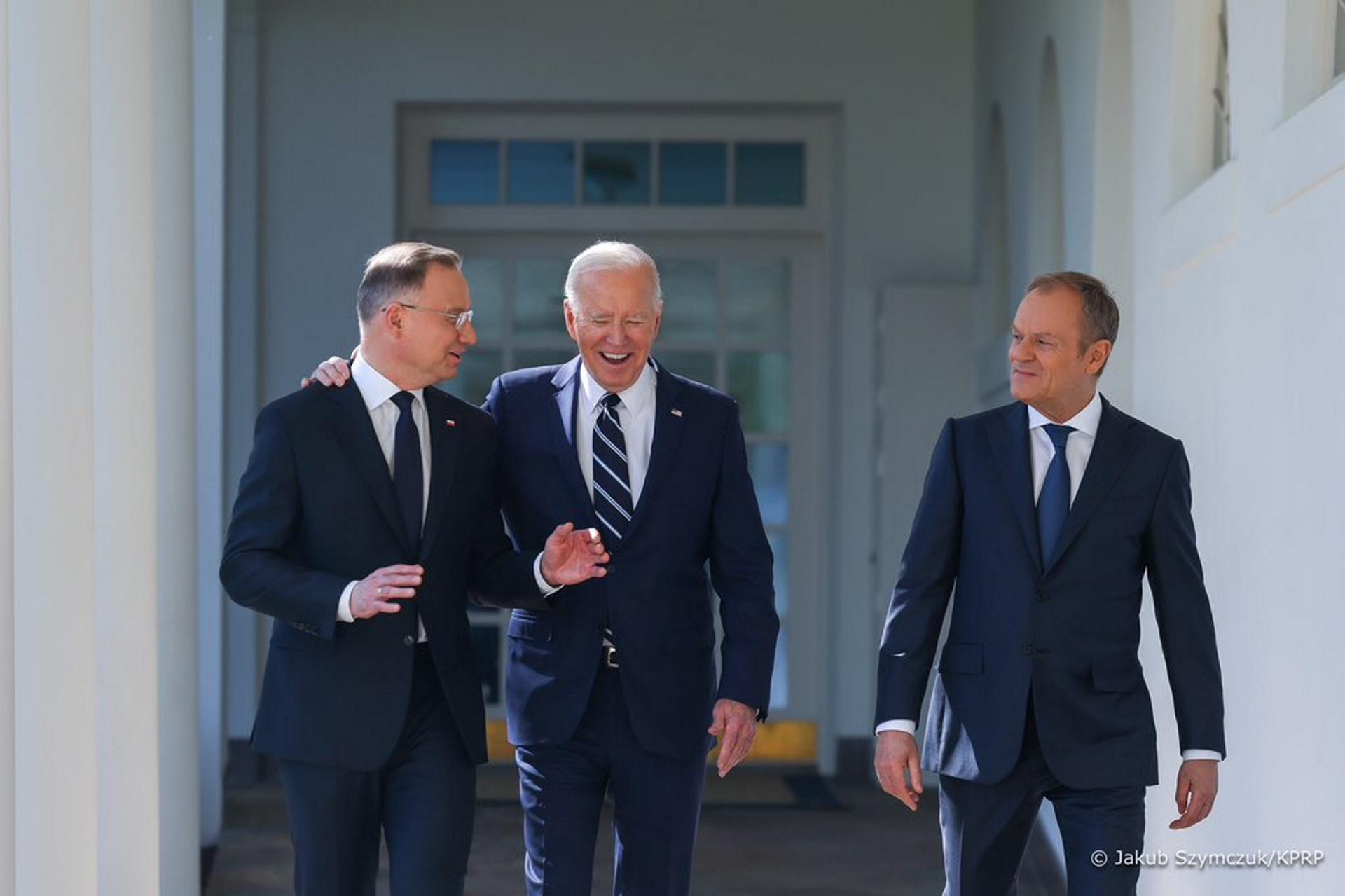 Tusk convoque une réunion d’urgence avec le président français et le chancelier allemand – Super Express