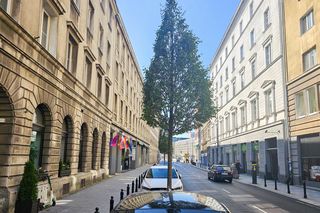 Mazowiecka po metamorfozie zachwyca warszawiaków. Prawie jak w Wersalu!