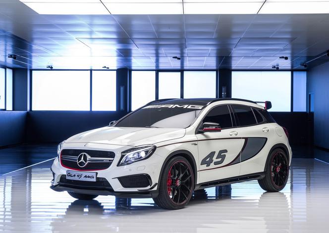 Mercedes-Benz GLA45 AMG Concept