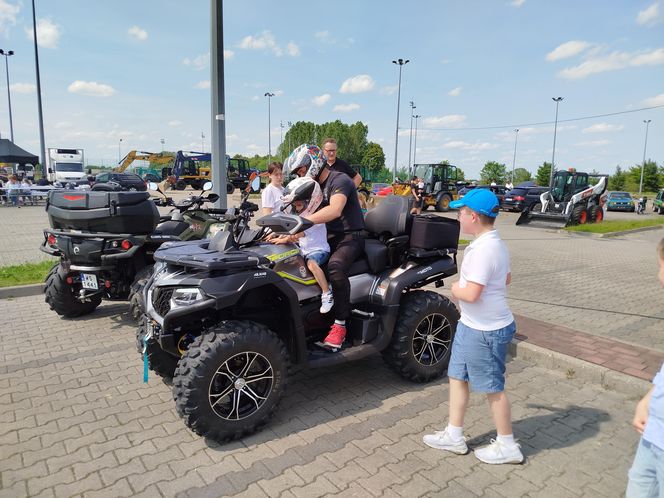 Siedlczanin Przemek Gryczka zorganizował wydarzenie dla dzieci z okazji Dnia Dziecka już po raz drugi