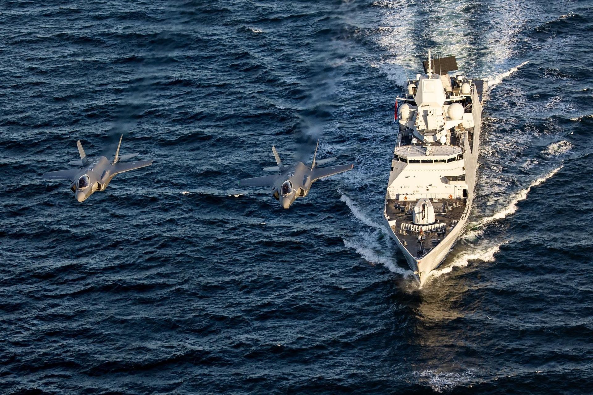 F-35 i holenderskie okręty