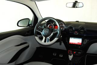 Opel Adam 1.4 Ecotec 87 KM - TEST, opinie, zdjęcia - DZIENNIK DZIEŃ 4: Wnętrze, bagażnik i wyposażenie