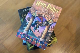 Harry Potter w Polsce ma już 25 lat! Rozwiąż quiz i sprawdź, ile pamiętasz z pierwszej części