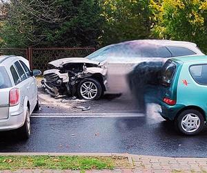 Wypadek w Podzamczu. Zderzyły się trzy auta