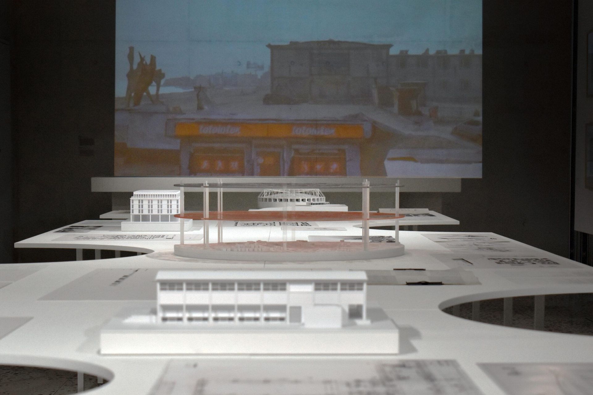 Wystawa Humanistyczny Modernizm 2025. ZODIAK