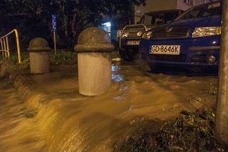 Ulewna noc w Gdańsku na zdjęciach