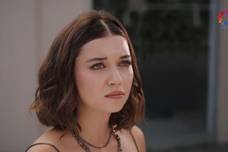 Złoty chłopak - Sinan zaciągnął Seyran do urzędu - wzięli ślub!