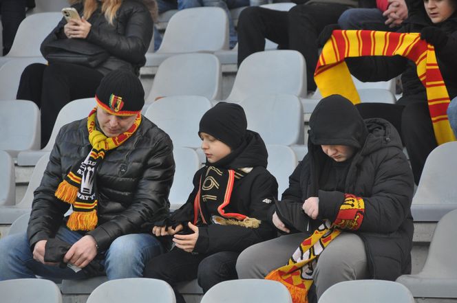 Korona Kielce - Motor Lublin. Kibice na Exbud Arenie