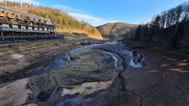 Wielka awaria na tamie w Zagórzu Śląskim. Tauron podjął decyzję o osuszeniu zbiornika Lubachów 