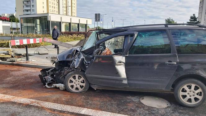 Wypadek na Targówku, dwie osoby zostały ranne