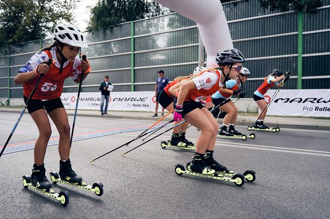 W pierwszym dniu zawodów o Puchar Polski w biegach na nartorolkach Marwe Cup zawodnicy wzięli udział w sprincie techniką dowolną