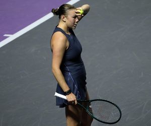 Iga Świątek - Amanda Anisimova. Spódniczki płatały figla zawodniczkom