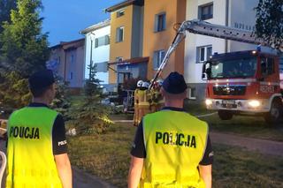 Najpewniej to on podpalił blok, potem czekał na strażaków z nożem. Padły strzały, a na miejscu lądował helikopter 