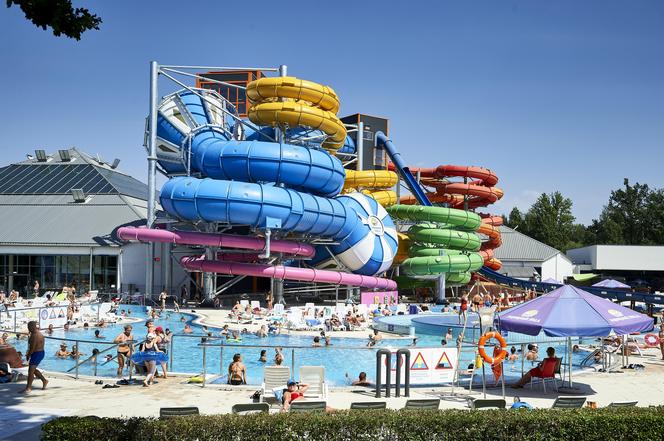 Aquapark Fala w Łodzi uruchamia baseny zewnętrzne