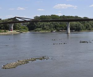 Alarm! Wisła wysycha na naszych oczach. Katastrofalny poziom wody w Warszawie