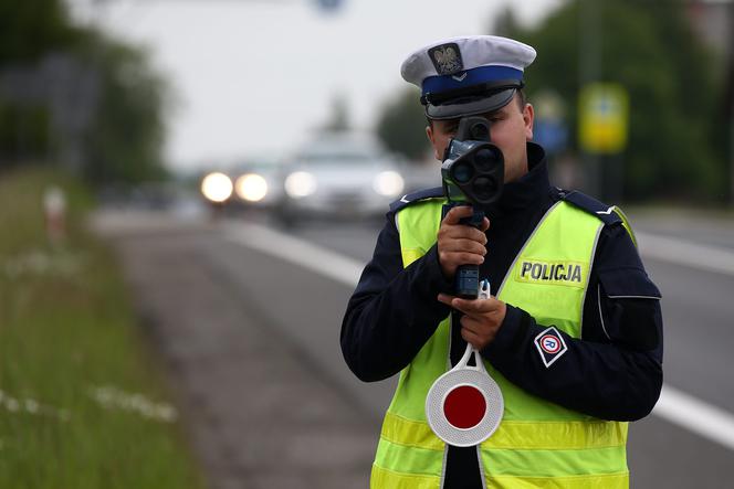 Nowe mandaty dla kierowców zatwierdzone. Jest jednak ważna ZMIANA! To ulga dla piratów drogowych