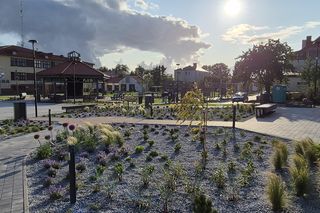 Miejscowość na Mazurach zmieniła się nie do poznania. Było obskurne targowisko, jest tężnia i muzeum