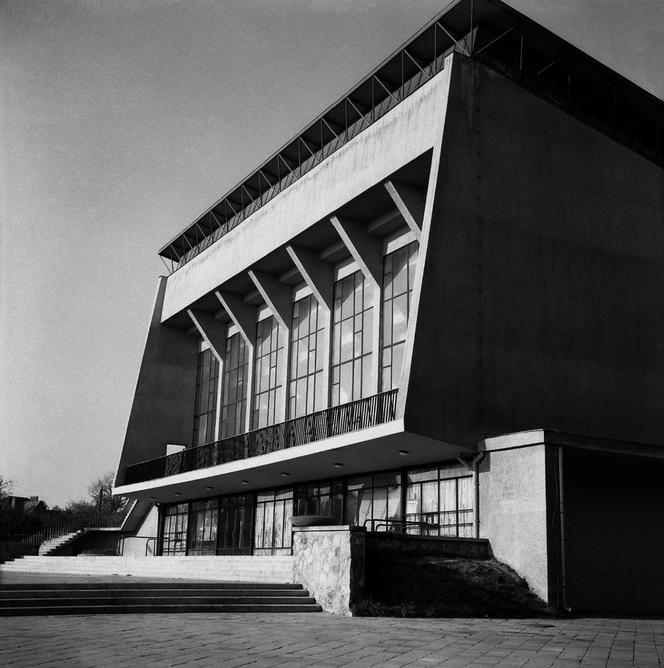 Rowerowy Szlak Architektury - zdjęcia budynków na trasie