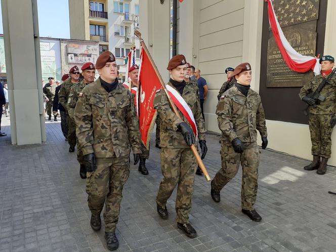 Odsłonięcie tablicy upamiętniającej 100-lecie Cudu nad Wisłą