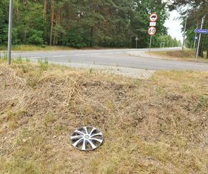 Koszmarny wypadek pod Warszawą. Szaleniec wyprzedzał na pasach. Wnuczka widziała, jak ginie jej babcia 