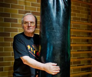 Skromny grób Jerzego Kuleja