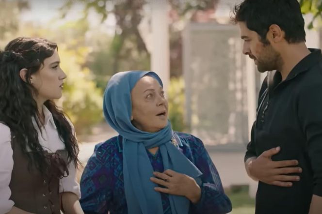 Halil mówi Zumrut, że Zeynep jest dla niego najważniejsza 