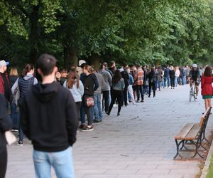 Kolejka do Ogrodu Botanicznego UW (2021 r.)