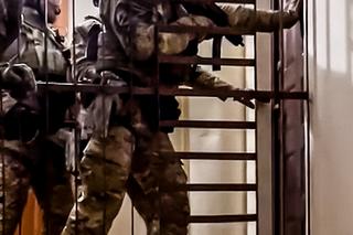 Jastrzębie Zdrój. CBŚP rozbiło gang kiboli. Chcieli stworzyć narkotykowy monopol