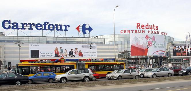 8. Carrefour Polska - przychody: 9 mld zł
