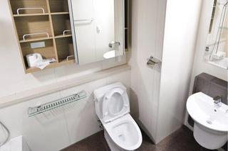 Rekord w nie chodzeniu do toalety na dłuższą sprawę 