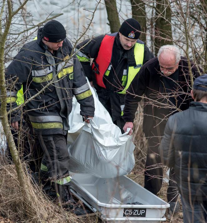 Zginęli pod lodem o świcie