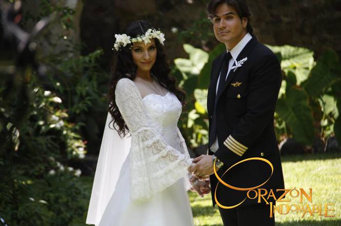 Nieposkromione serce (Corazon indomable). Maricruz (Ana Brenda Contreras), Octavio (Daniel Arenas)