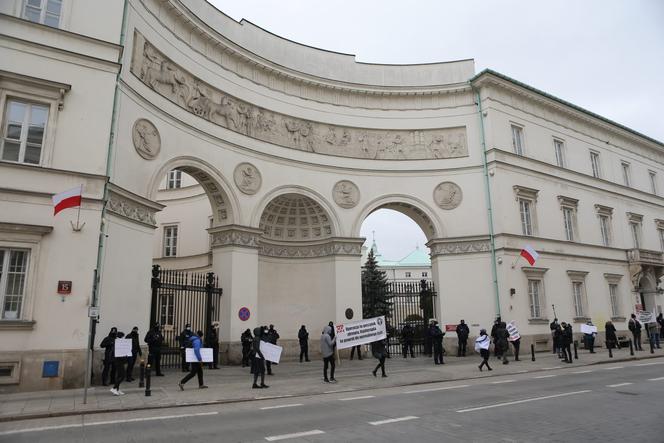 Koniec dyskryminacji mniejszych zawodów medycznych