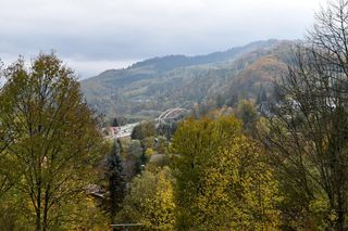 Małopolska wieś, która zachwyciła filmowców. Jesienią można poczuć się jak na planie