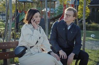 M jak miłość odc. 1782. Iza (Adriana Kalska), Radek (Philippe Tłokiński)