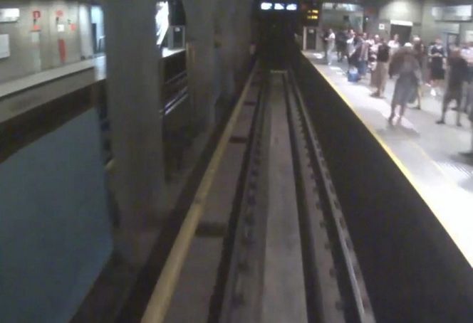 „Całe społeczeństwo doświadcza kryzysu”