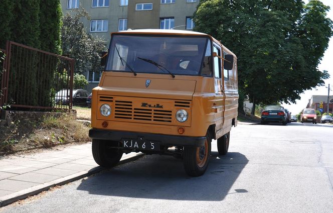 Kultowe samochody z czasów PRL
