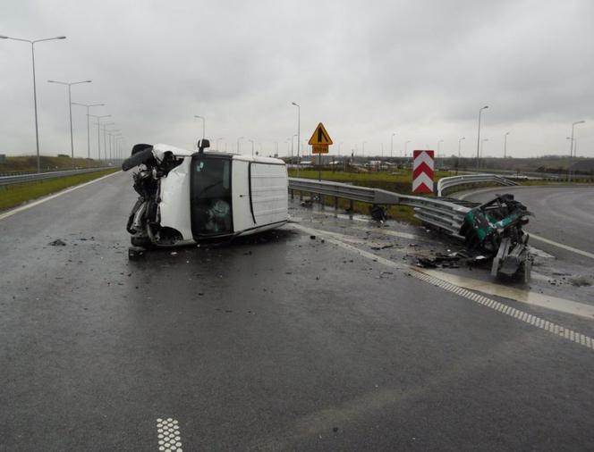 Wypadek na autostradzie w Kaszycach