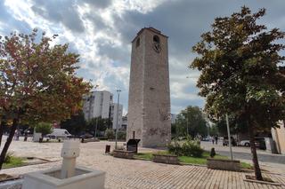 Tanie loty z Wrocławia do Podgoricy. Zobacz stolicę Czarnogóry z uroczą wioską w samym centrum