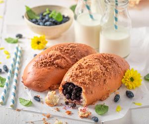 Domowe jagodzianki – smak lata!