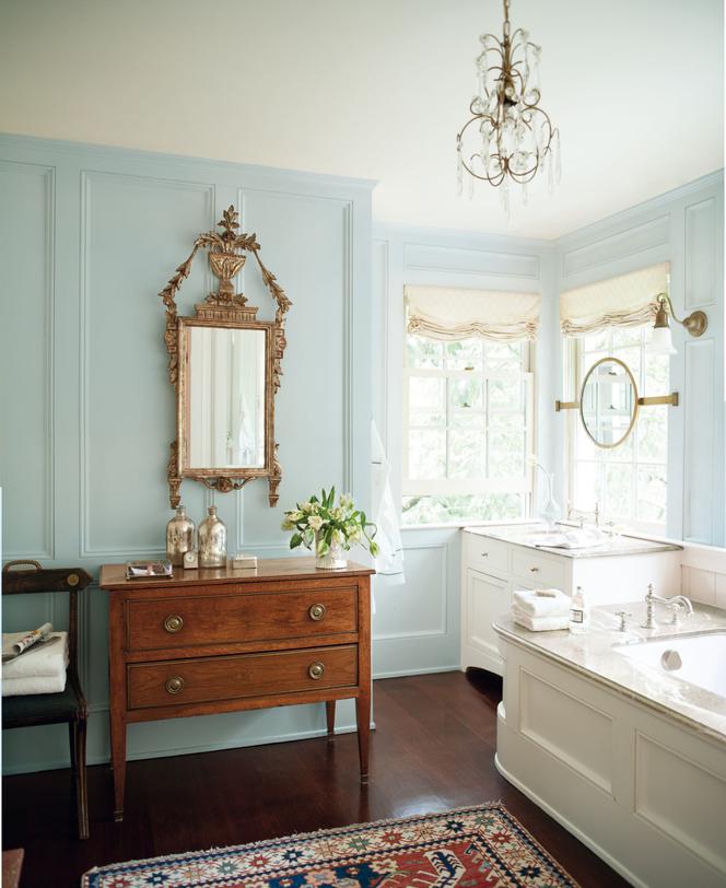 Błękitne ściany w łazience